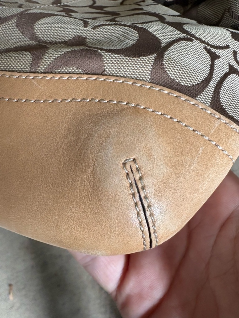 Coach 3574 Signature Canvas Soho Shoulder Purse - Picture 8 of 10